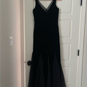 Elegant Black Evening Dress
